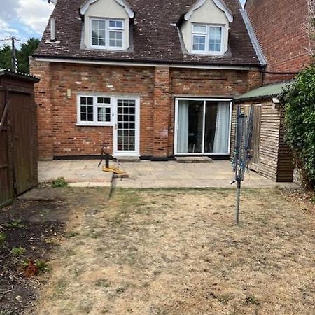 37 The Street, Weeley, Clacton On Sea, Essex Co16 9Jd מראה חיצוני תמונה
